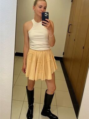 H&M Studio Women's Butter Yellow Tiered Mini Skirt - Effortless Summer Style